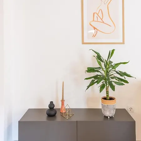 Les - 4 Min Walk From Amphiteatre Apartment *