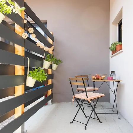 Les - 4 Min Walk From Amphiteatre Apartment