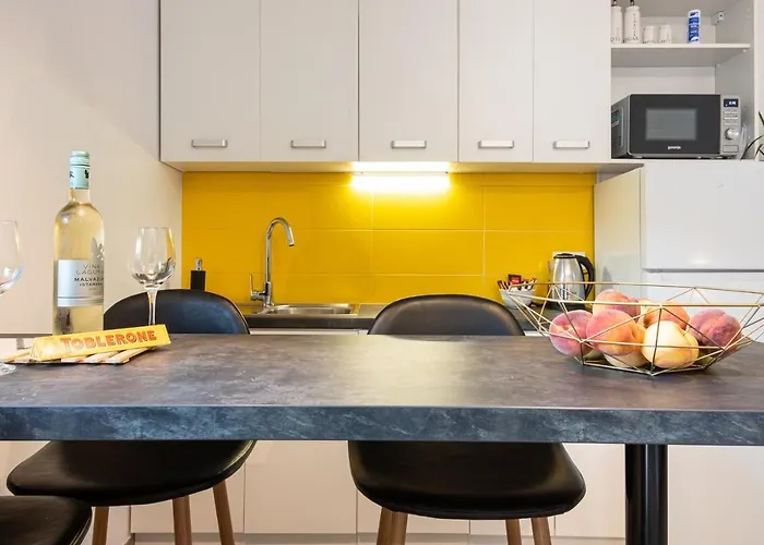 Apartman Les - 4 Min Walk From Amphiteatre Póla