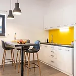 דירה Les - 4 Min Walk From Amphiteatre פולה